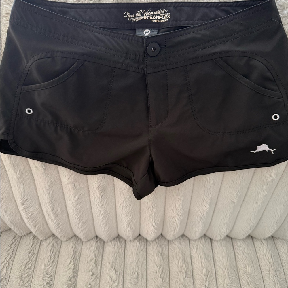Pelagic Women's Black Athletic Shorts